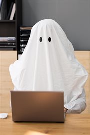 How to find and work with a good ghostwriter cover image